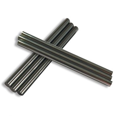 Cây Tungsten Carbide tùy chỉnh với các loại hợp kim YG8-YG13C, mật độ cao 12,00-14,90 g / cm3, và độ cứng 86,5-93,6 HRA cho máy khoan và máy cắt xay